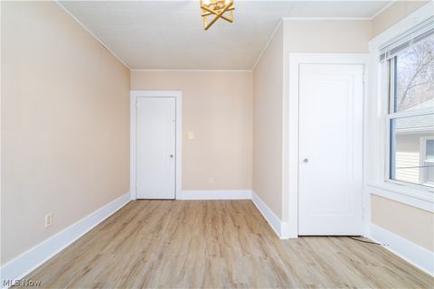 Tiny photo for 263 Hollywood Boulevard, Steubenville, OH 43952 (MLS # 5186141)