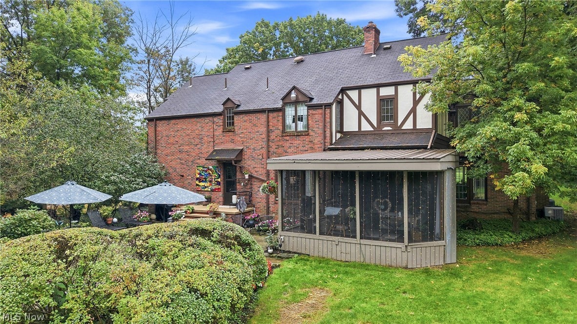 1000 Colonial Drive