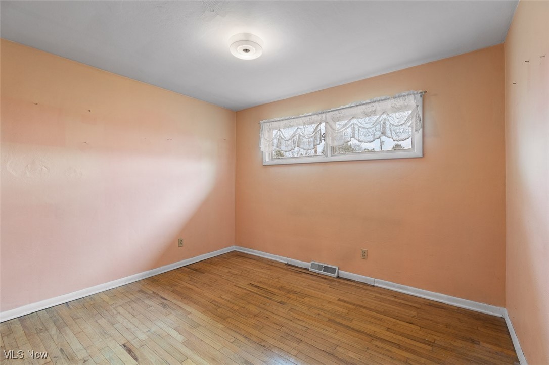 1315 Deerfield Avenue, Dalton, Ohio image 19