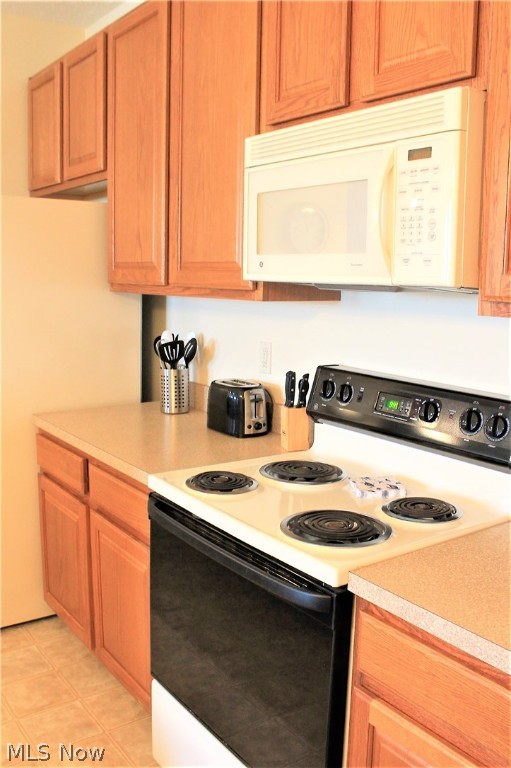 Harbor Walk/Black River 05 - Residential