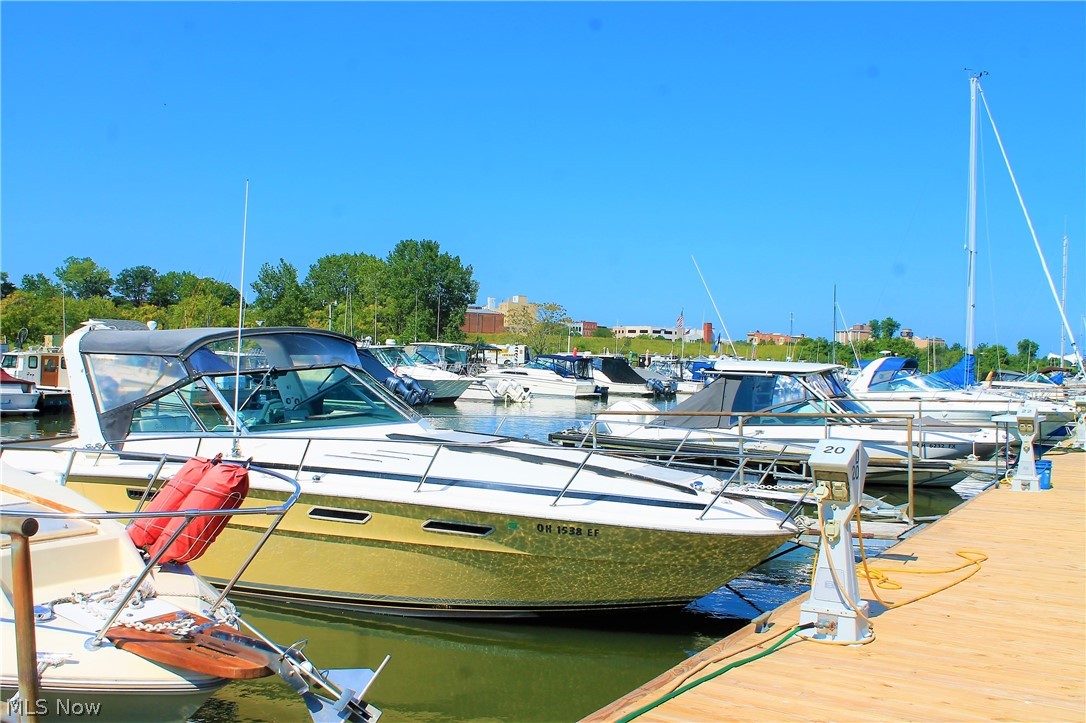 Harbor Walk/Black River 05 - Residential