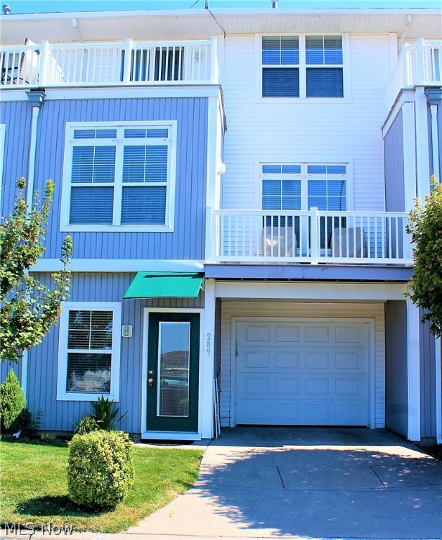 Harbor Walk/Black River 05 - Residential