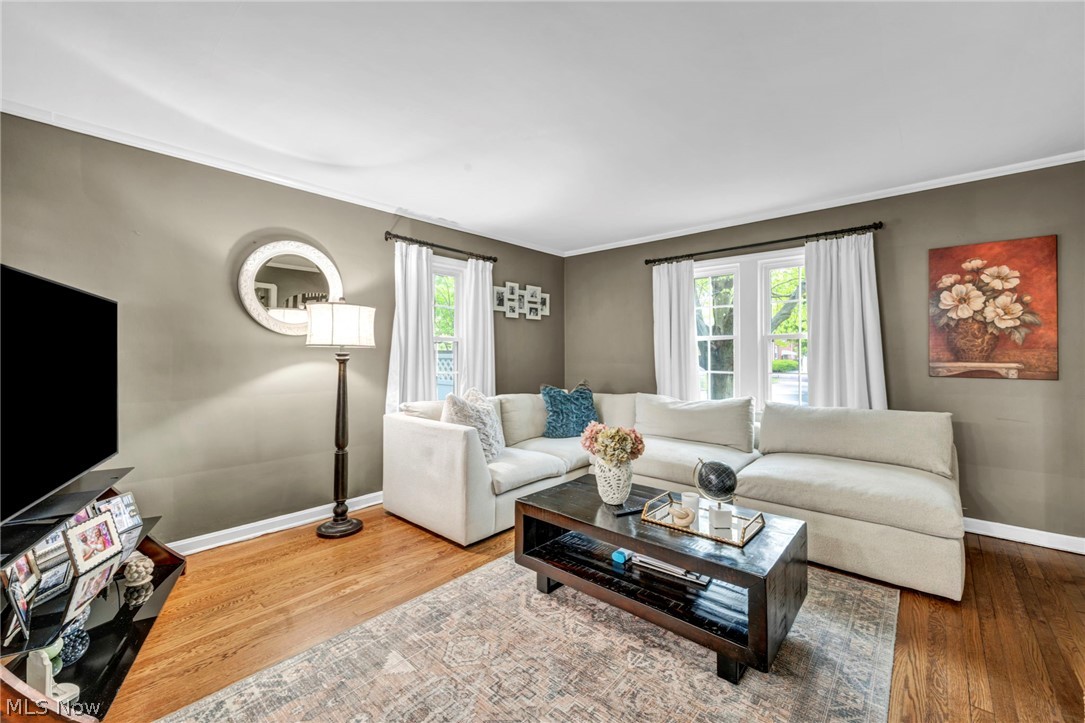 W H Lucas Cos Lakeview Road S - Residential