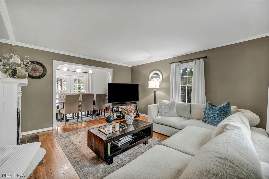 W H Lucas Cos Lakeview Road S - Residential