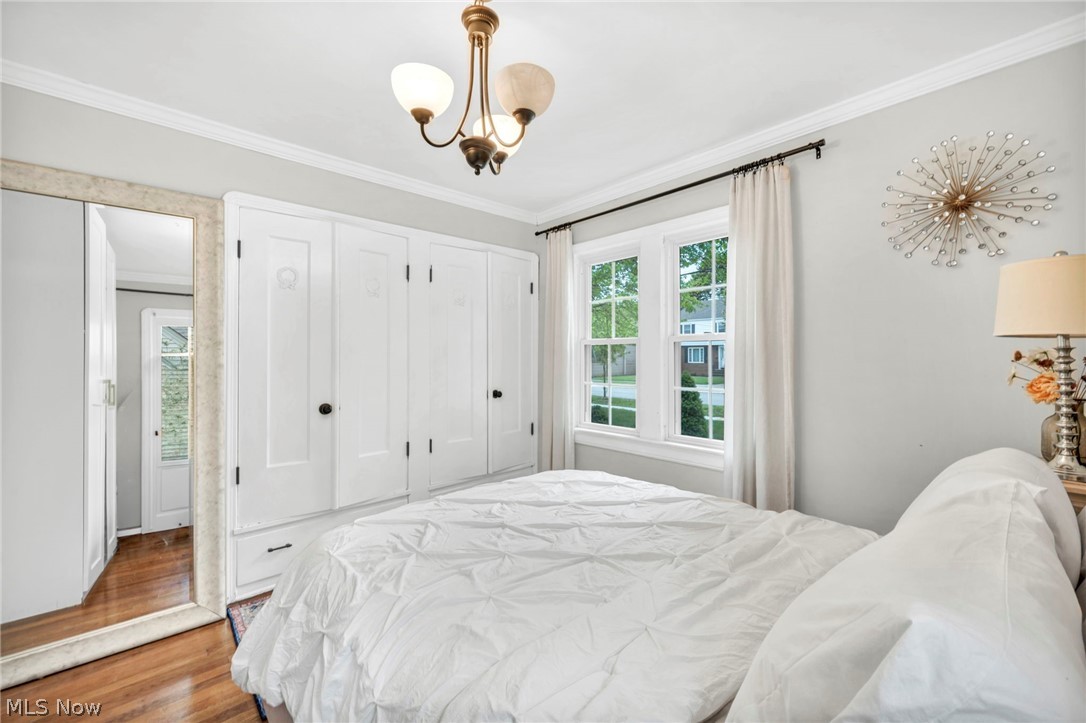 W H Lucas Cos Lakeview Road S - Residential