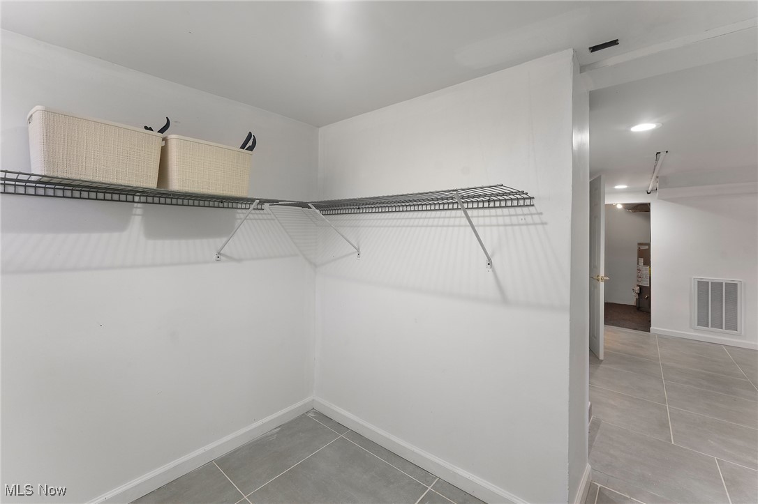 Lowellville Village - Residential