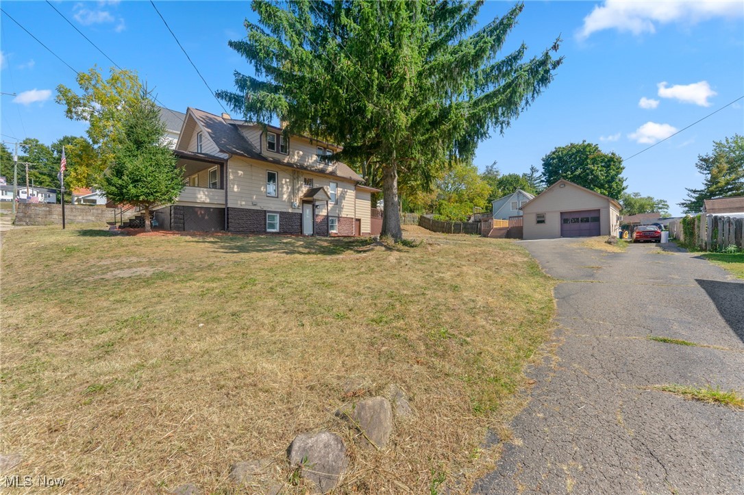 Lowellville Village - Residential