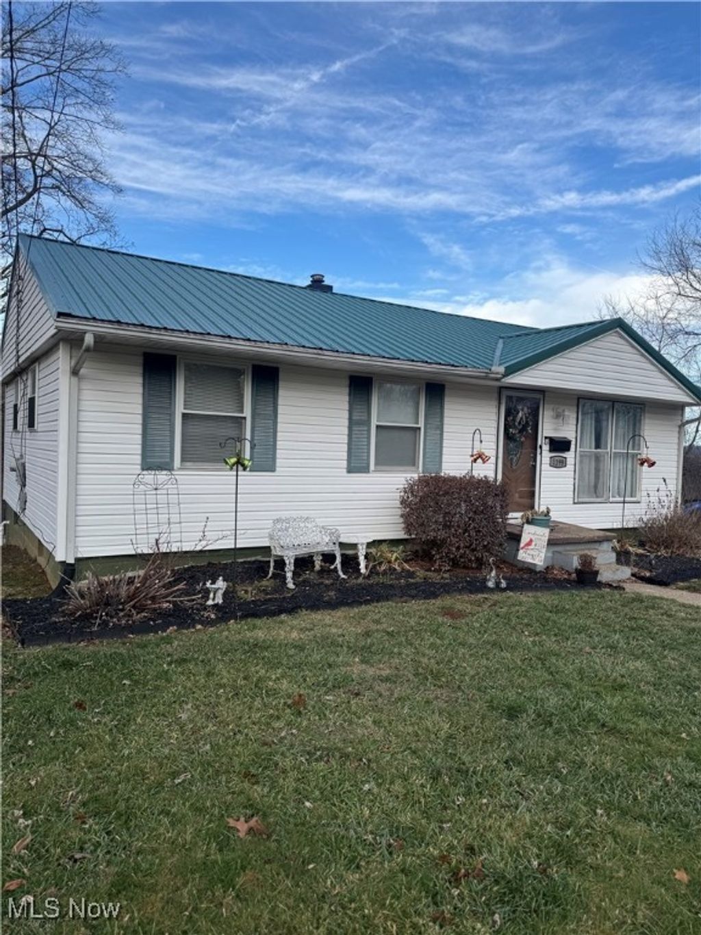 Photo of 1399 National Way, Zanesville, OH 43701 (MLS # 5180360)