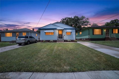 Photo of 4668 Beechgrove Avenue, Garfield Heights, OH 44125 (MLS # 5220087)