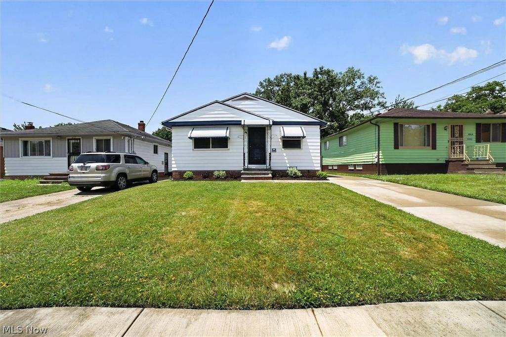 Photo of 4668 Beechgrove Avenue, Garfield Heights, OH 44125 (MLS # 5220087)