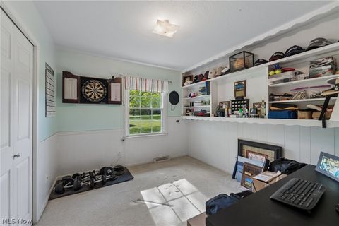 Tiny photo for 111 Leaview Lane, Chagrin Falls, OH 44022 (MLS # 5210421)