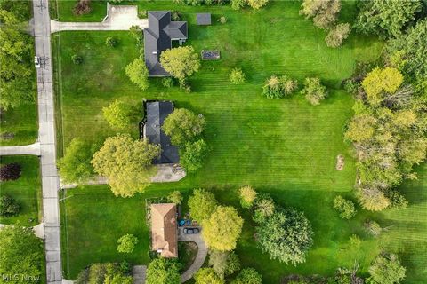 Tiny photo for 111 Leaview Lane, Chagrin Falls, OH 44022 (MLS # 5210421)