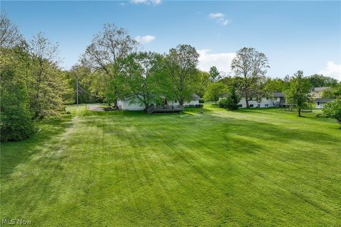 Tiny photo for 111 Leaview Lane, Chagrin Falls, OH 44022 (MLS # 5210421)