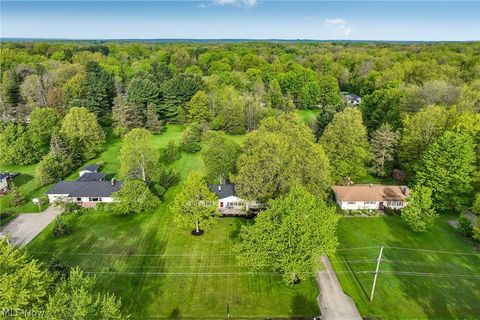 Tiny photo for 111 Leaview Lane, Chagrin Falls, OH 44022 (MLS # 5210421)