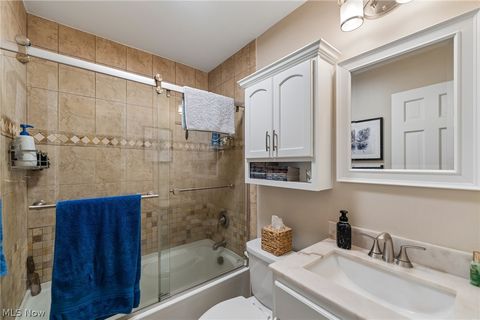Tiny photo for 111 Leaview Lane, Chagrin Falls, OH 44022 (MLS # 5210421)