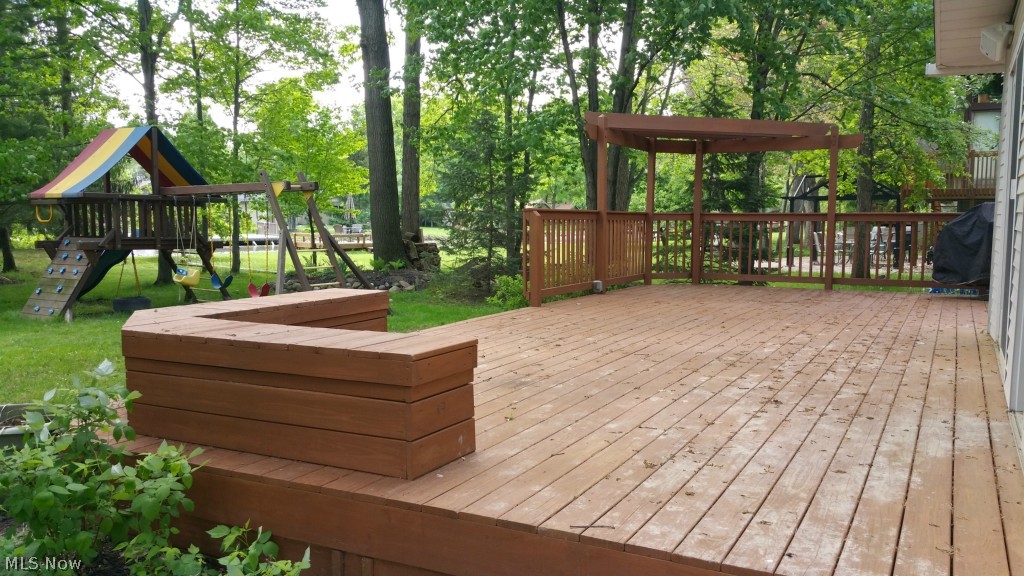 Aurora Shores - Residential