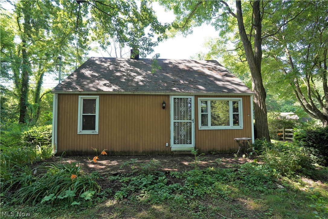 Wow! Almost 2 acres in the heart of Copley Township, Copley/Fairlawn Schools! Beautiful property in area of newer homes. You could fix up or build your dream home. This property features two, 2-car detached garages. The far garage has it's own heat. This is a little section of paradise close to everything! Less than 5 minutes to I-77. Selling "AS-IS" Well & Septic pre-inspections done.