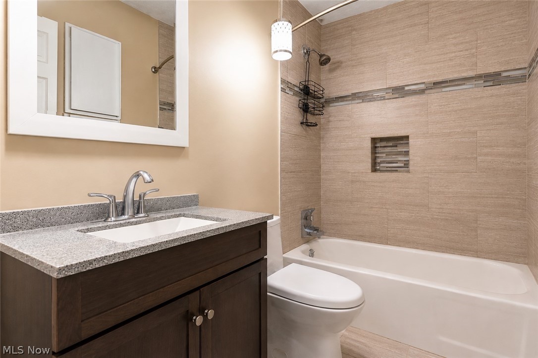 Ledgewood - Residential