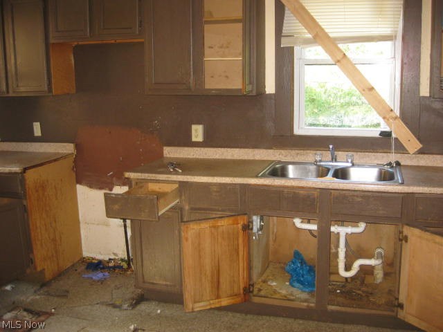 Luna Heights - Residential