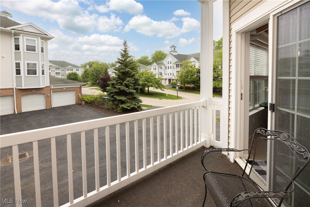 610 Aqua Marine Boulevard, Avon Lake, Ohio image 27