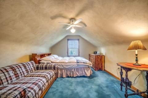 Tiny photo for 324 W State Street, Barberton, OH 44203 (MLS # 5202566)