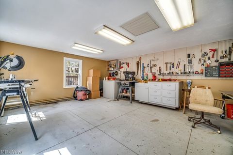 Tiny photo for 324 W State Street, Barberton, OH 44203 (MLS # 5202566)