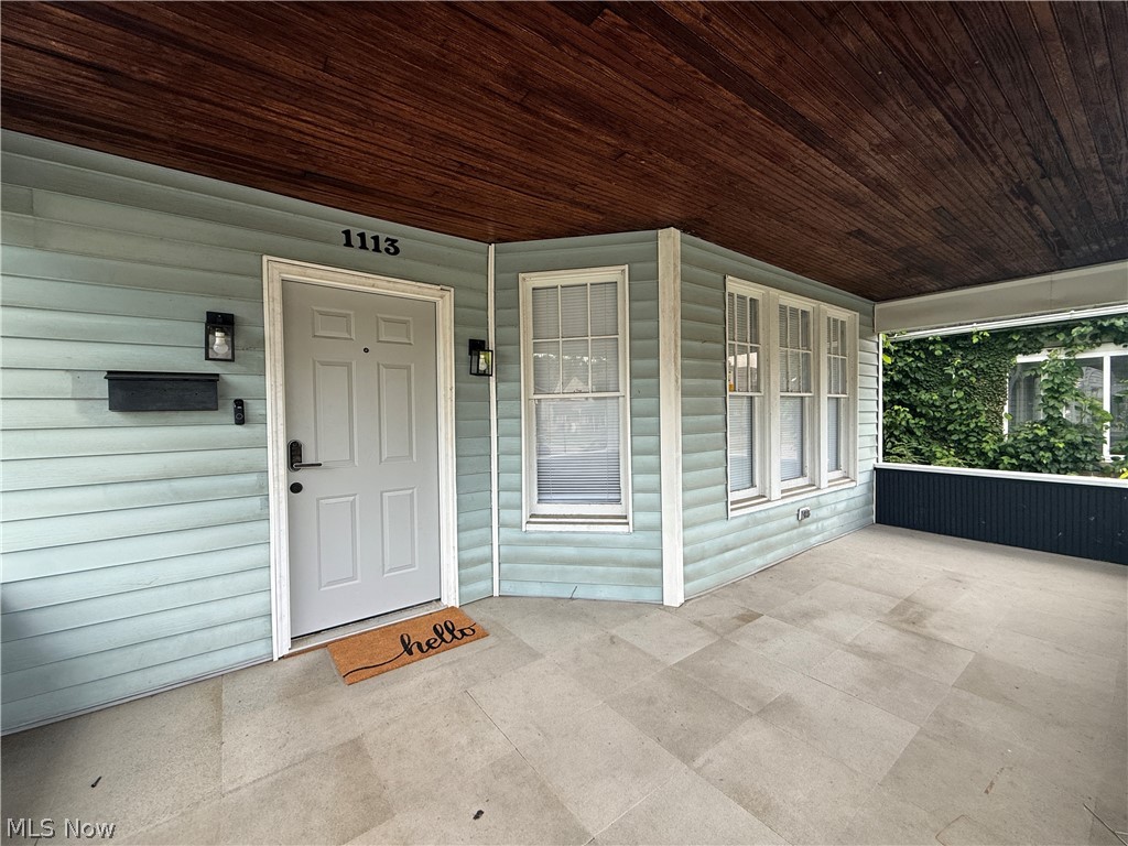 1113 George Street - Photo 2