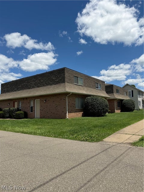Photo of 49 W 8th Street #5, Dresden, OH 43821 (MLS # 5221561)