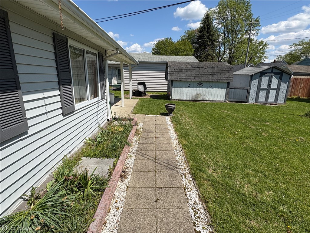 Holmes Tr - Residential