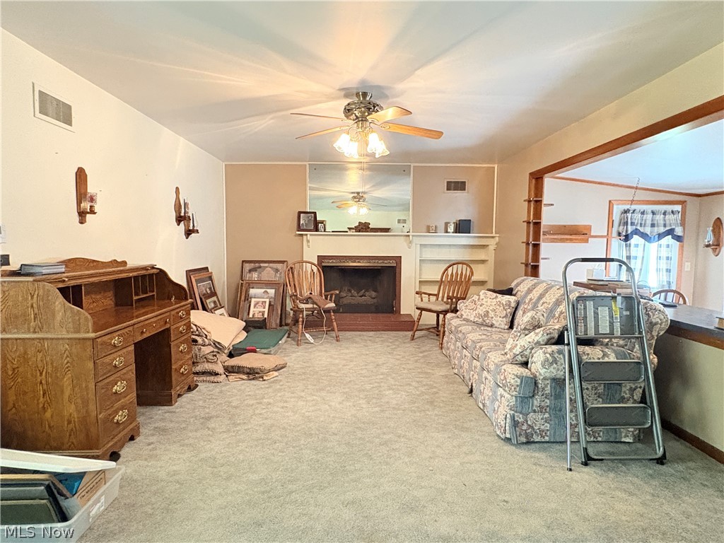 Holmes Tr - Residential