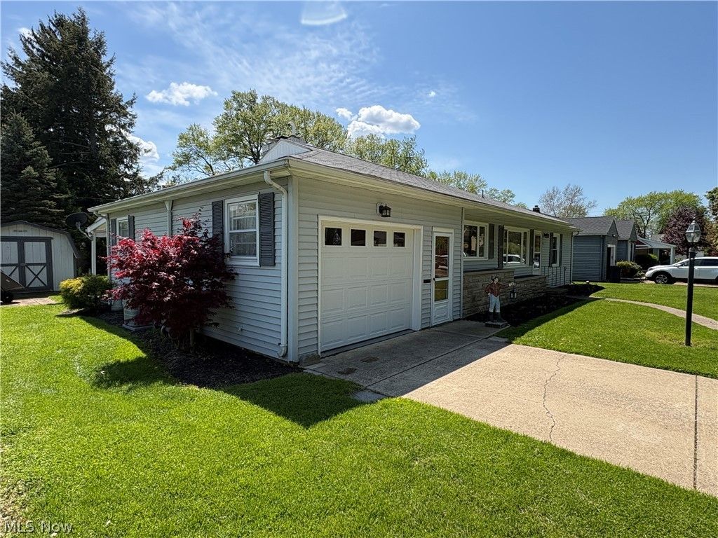 Photo of 1942 E 41st Street, Ashtabula, OH 44004 (MLS # 5208705)