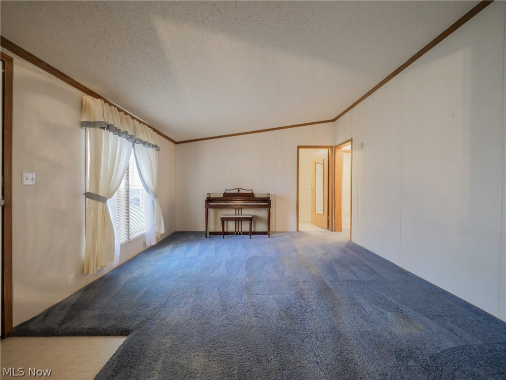 Twin Lakes Mobile Home Park - Residential