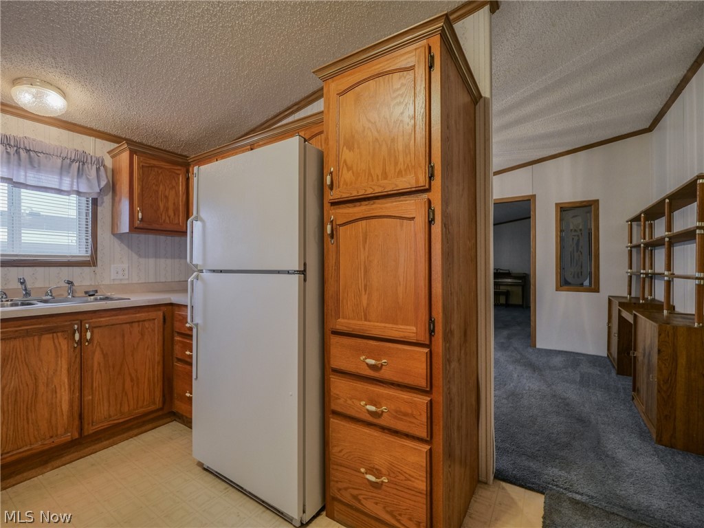 Twin Lakes Mobile Home Park - Residential