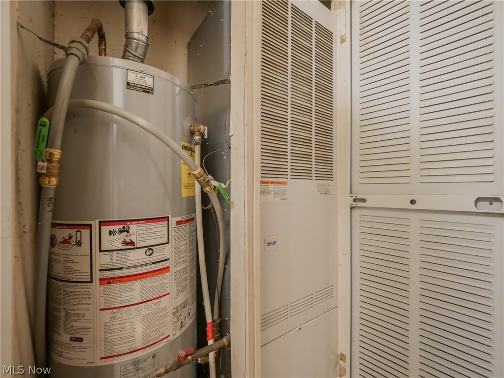 Twin Lakes Mobile Home Park - Residential