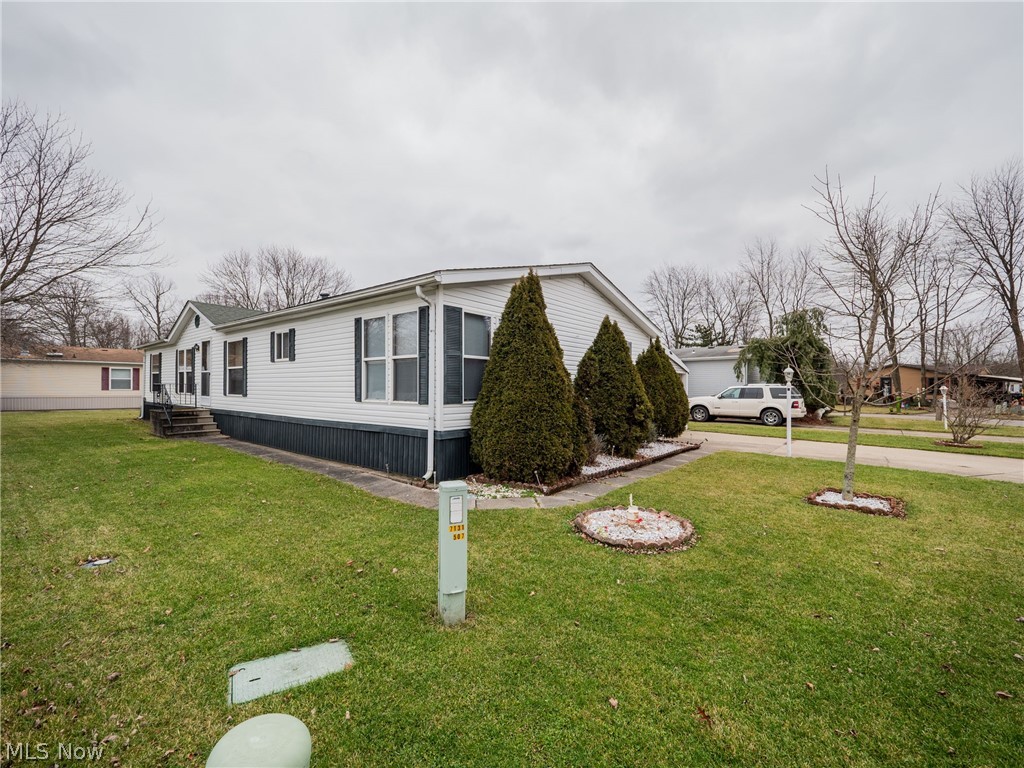 Twin Lakes Mobile Home Park - Residential