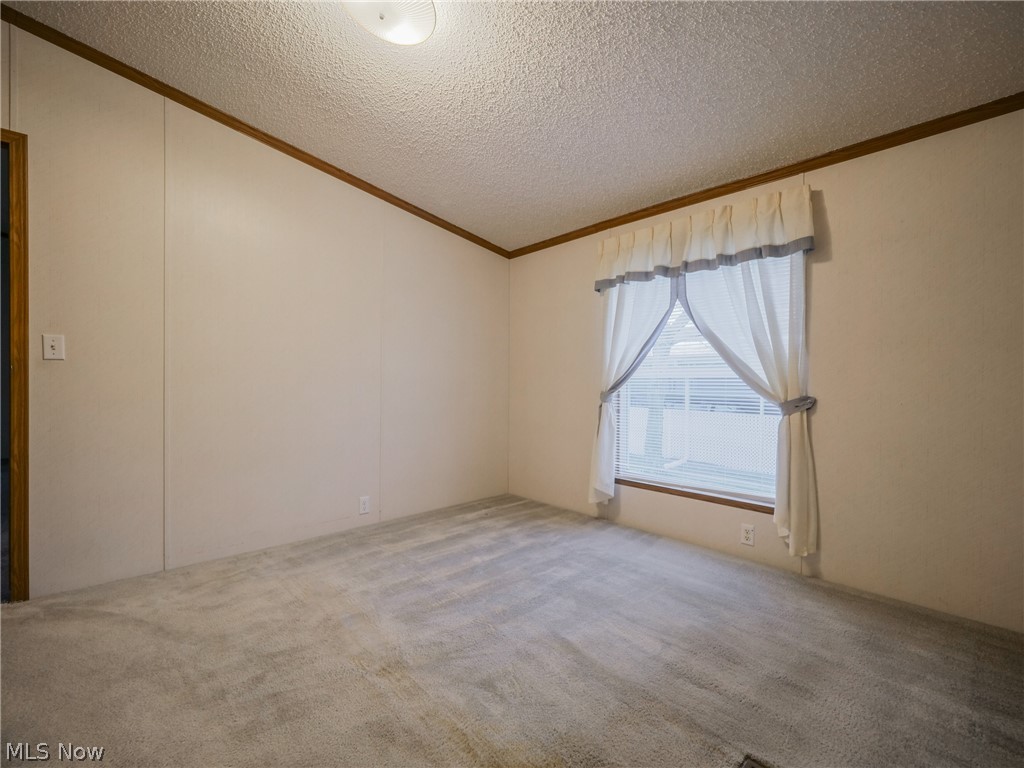 Twin Lakes Mobile Home Park - Residential