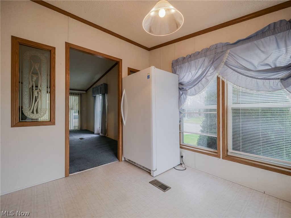 Twin Lakes Mobile Home Park - Residential