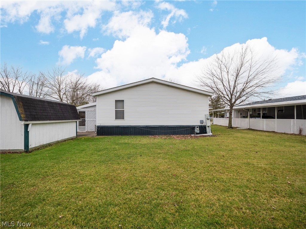 Twin Lakes Mobile Home Park - Residential