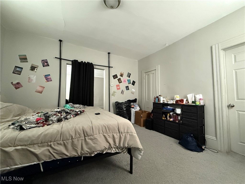 Photo of 4217 Hyde Avenue, Cleveland, OH 44109 (MLS # 5184317)