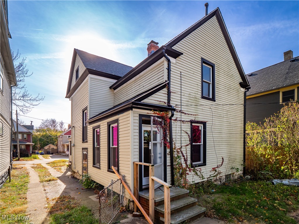 6114 W Clinton Avenue, Cleveland, Ohio image 10