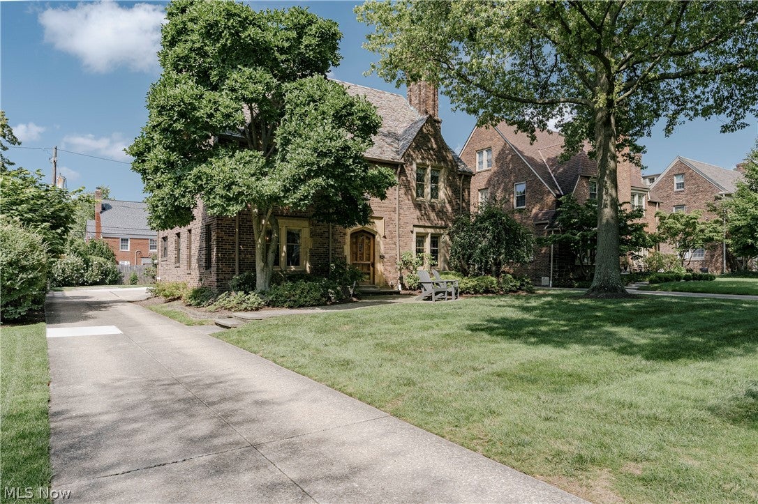 22499 Calverton Road