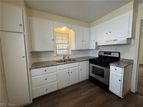 Tiny photo for 960 Jason Avenue, Akron, OH 44314 (MLS # 5221744)