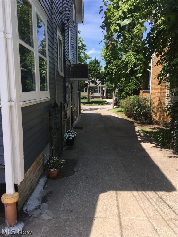 Crawford Realty Cos East View - Residential