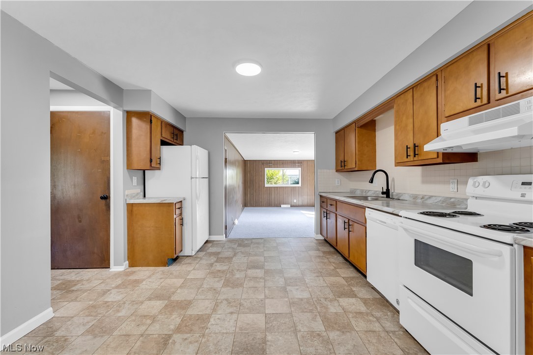 Cape Cod Estates - Residential