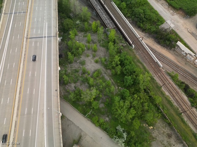 Iron Court, Cleveland, Ohio image 14