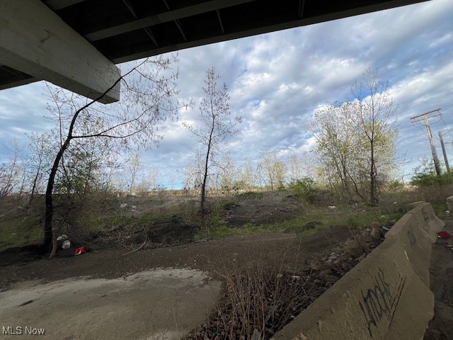 Iron Court, Cleveland, Ohio image 33