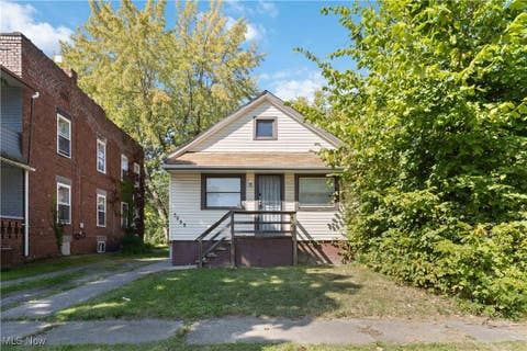 Photo for 3022 E 125th Street