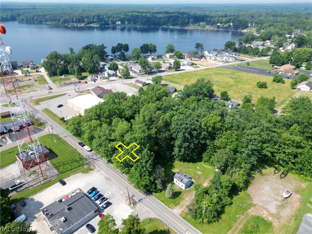 Grandview Road, Lake Milton, Ohio image 8