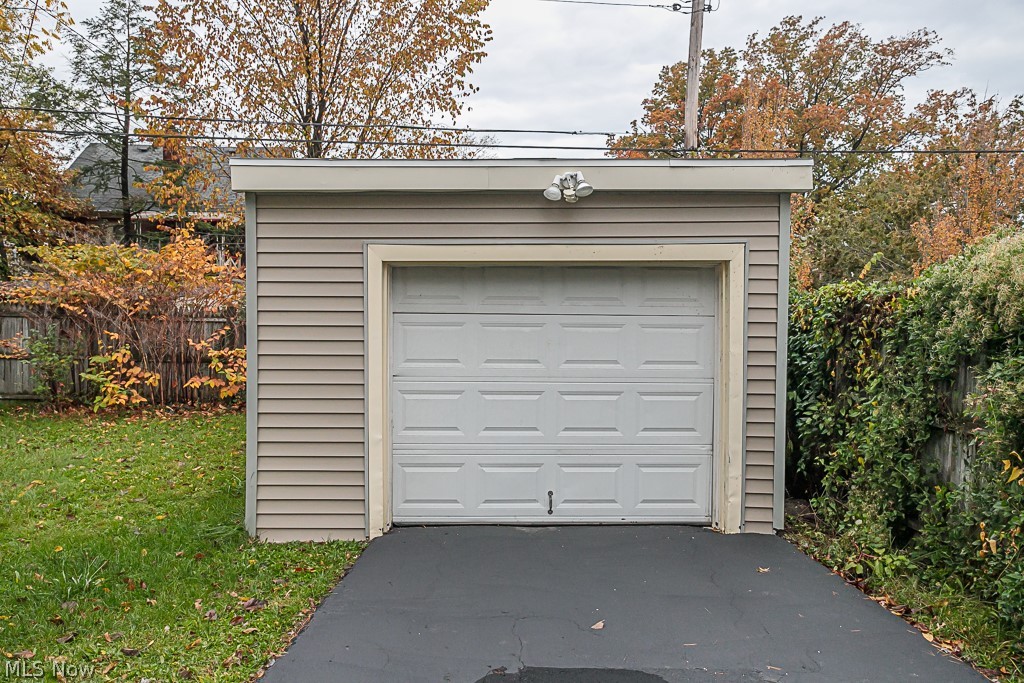 Forest Hill - Residential