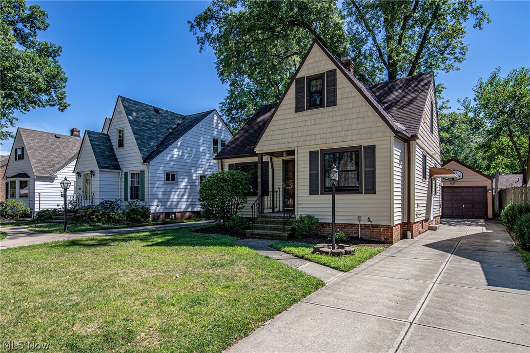 Tuxedo Farms - Residential